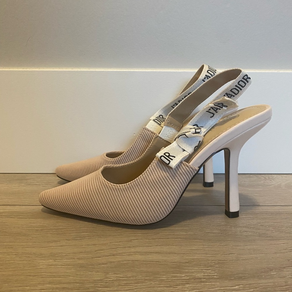 Brand new fabric and leather bow sling-backs/pumps, size 6